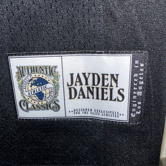 Jayden Daniels Cajon High School Black and Green Jersey 🔥🔥🔥 - Picture 6 of 7